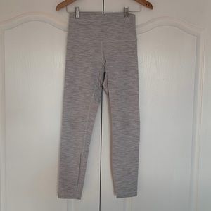 Wonder Under Hi-Rise Tight 28”